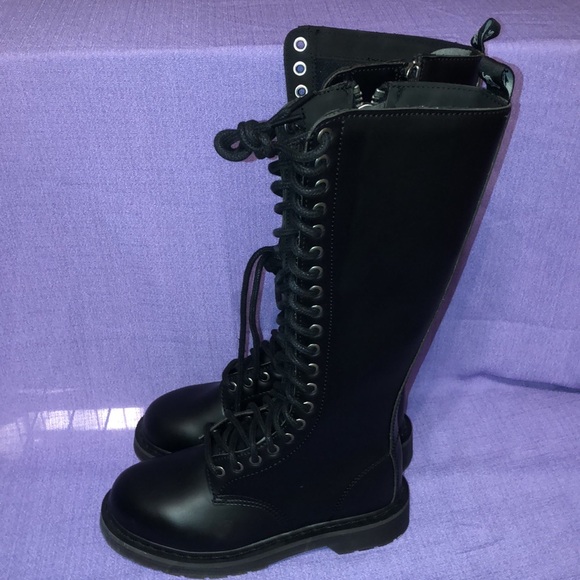 Used Demonia Bolt 400 Lace-Up Side Zip Boots Women’s Size 8 - Picture 5 of 11